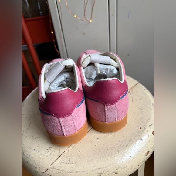 Gola Women's Elan Leather Sneaker Coral Pink/Moonlight/Raspberry - Picture 11 of 15